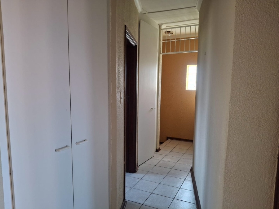 2 Bedroom Property for Sale in Uvongo Beach KwaZulu-Natal