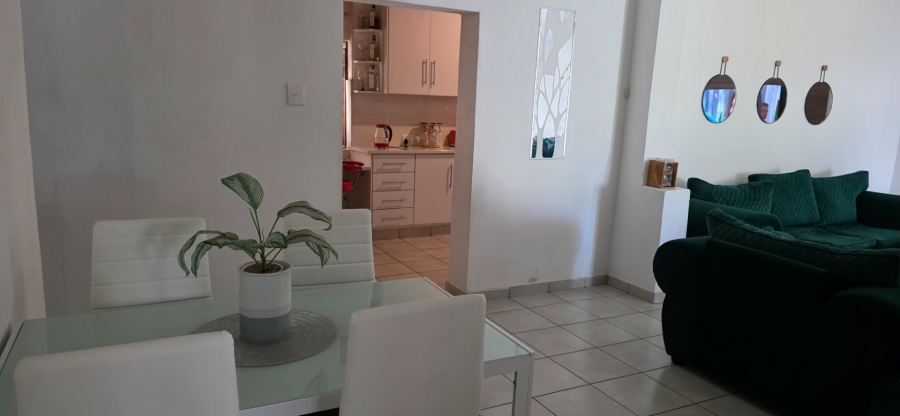 3 Bedroom Property for Sale in Umtentweni KwaZulu-Natal