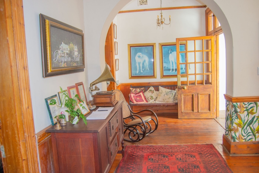 9 Bedroom Property for Sale in Umtentweni KwaZulu-Natal