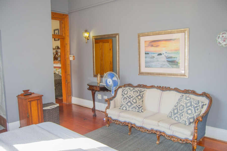 9 Bedroom Property for Sale in Umtentweni KwaZulu-Natal