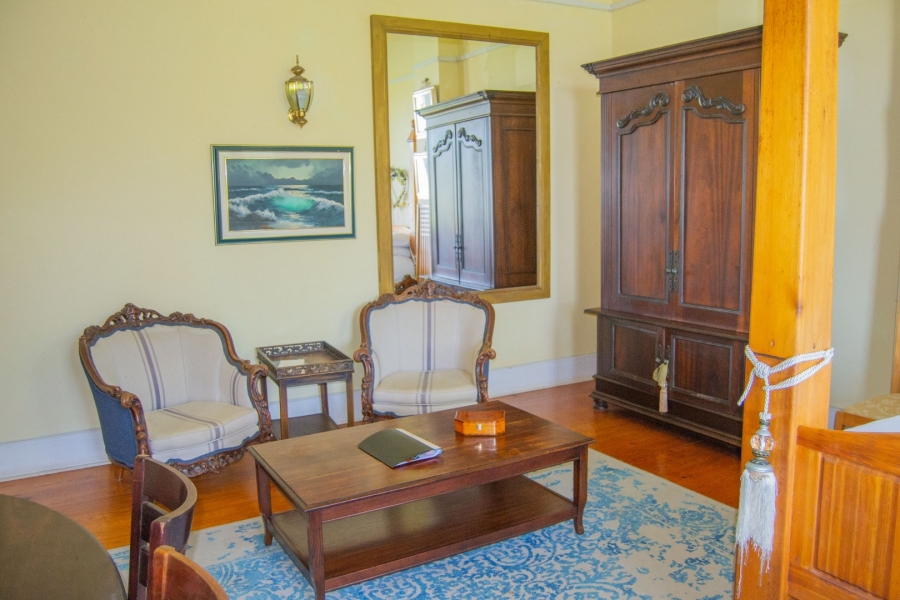 9 Bedroom Property for Sale in Umtentweni KwaZulu-Natal