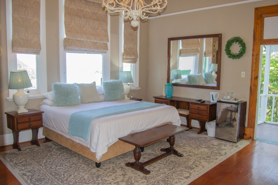 9 Bedroom Property for Sale in Umtentweni KwaZulu-Natal