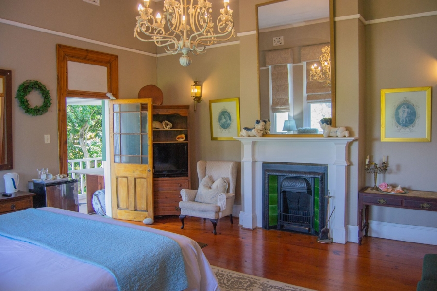 9 Bedroom Property for Sale in Umtentweni KwaZulu-Natal