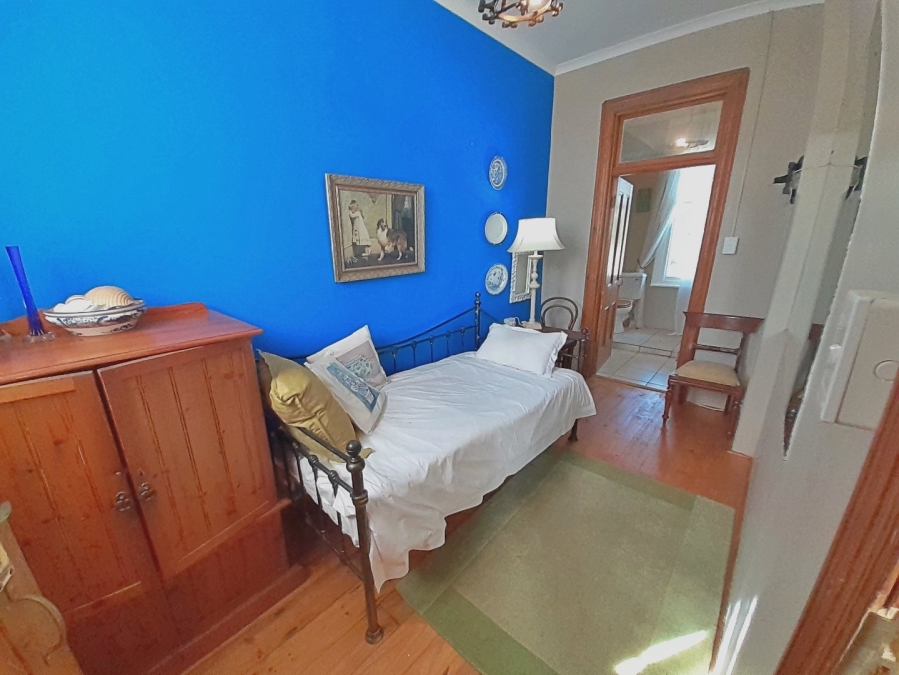 9 Bedroom Property for Sale in Umtentweni KwaZulu-Natal