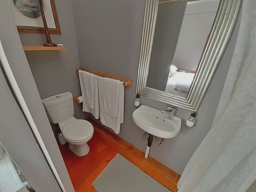 9 Bedroom Property for Sale in Umtentweni KwaZulu-Natal