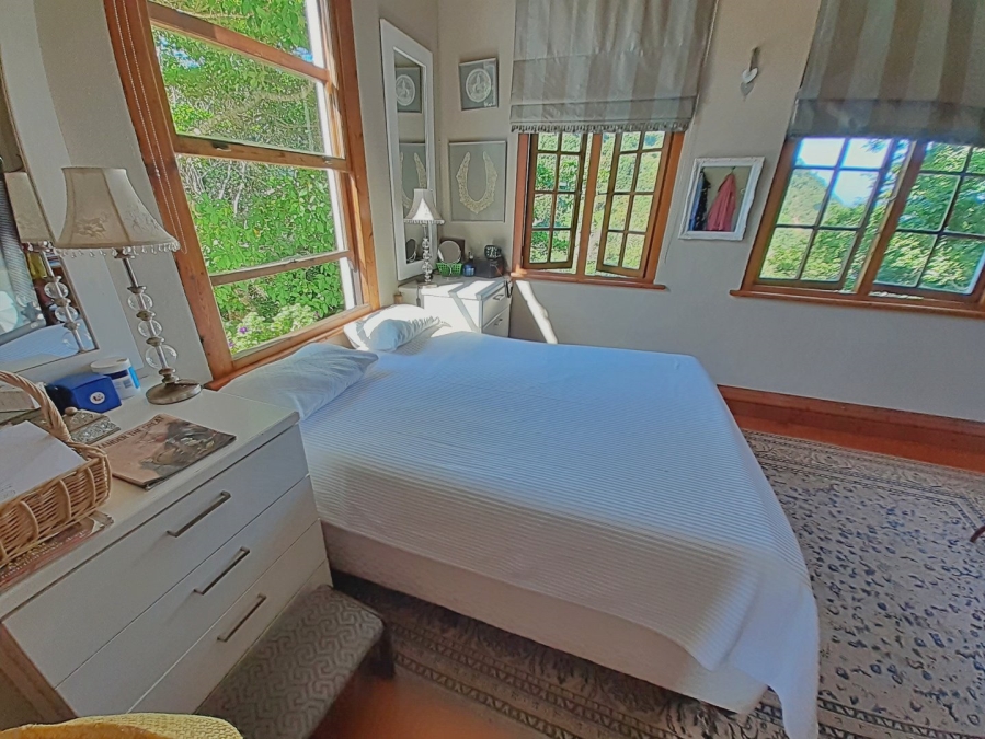 9 Bedroom Property for Sale in Umtentweni KwaZulu-Natal