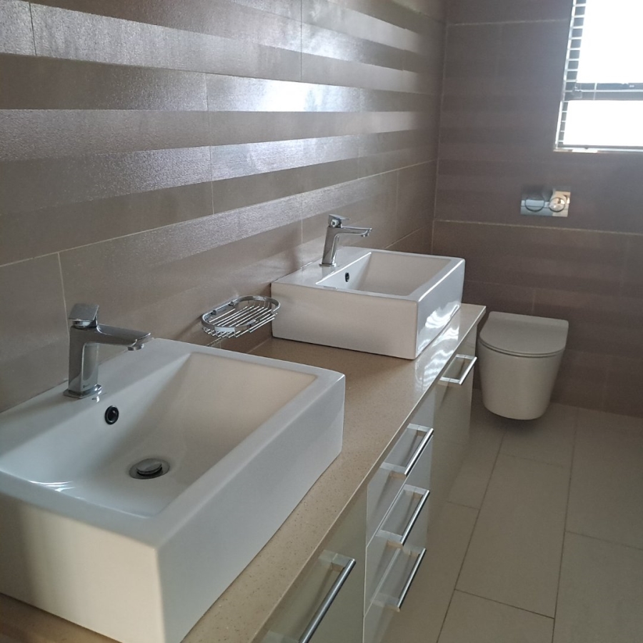 3 Bedroom Property for Sale in Scottburgh Central KwaZulu-Natal