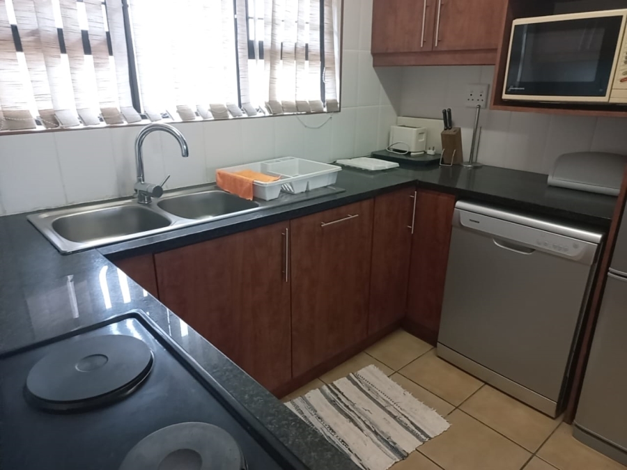 2 Bedroom Property for Sale in Manaba Beach KwaZulu-Natal