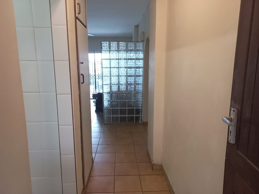2 Bedroom Property for Sale in Manaba Beach KwaZulu-Natal