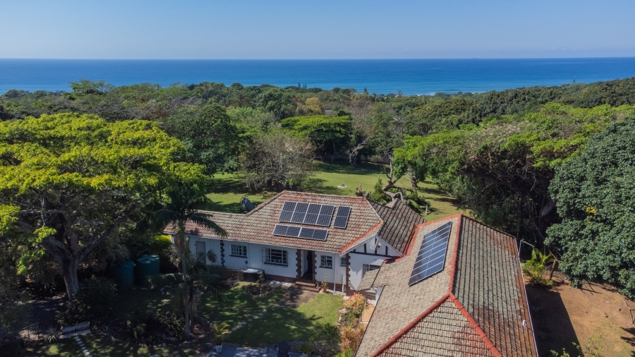 5 Bedroom Property for Sale in Umtentweni KwaZulu-Natal