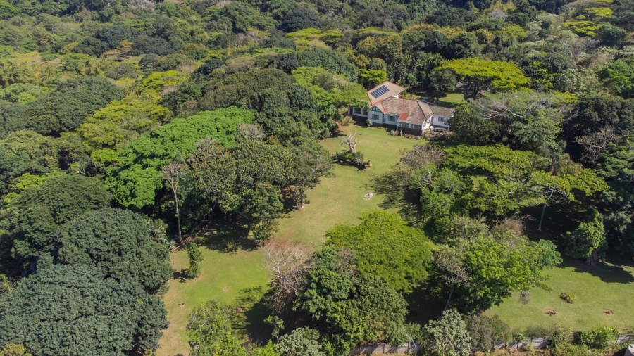 5 Bedroom Property for Sale in Umtentweni KwaZulu-Natal