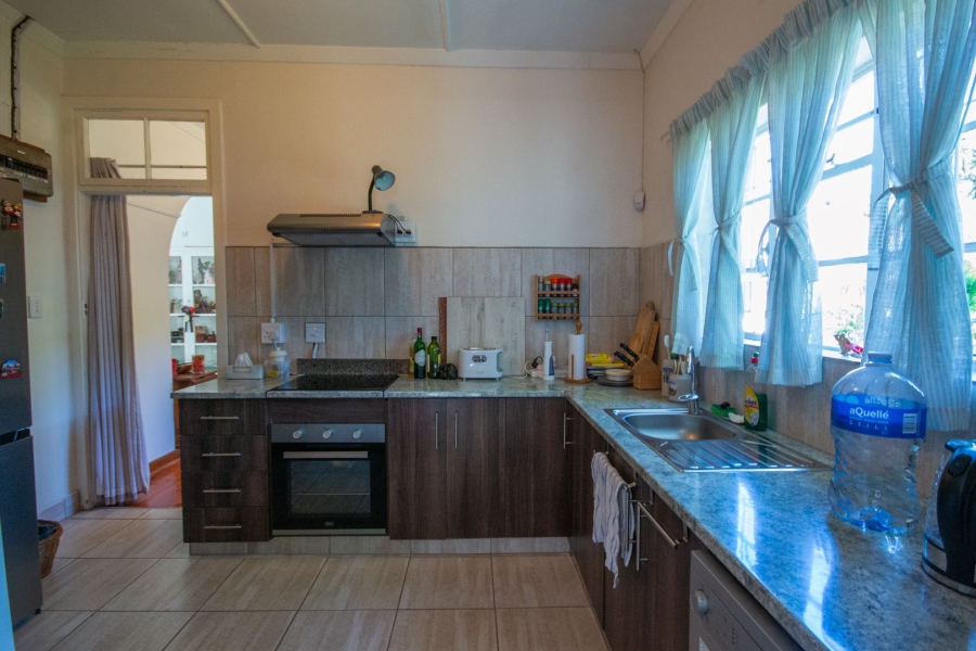 5 Bedroom Property for Sale in Umtentweni KwaZulu-Natal