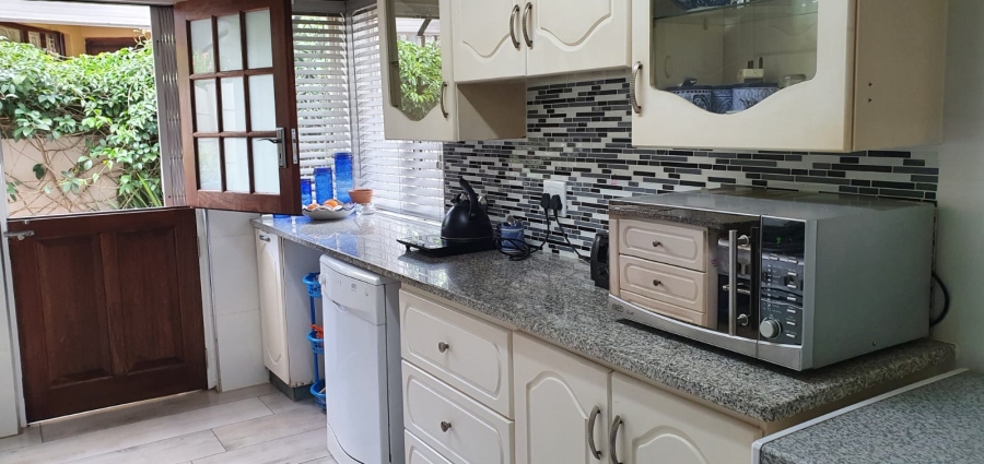 6 Bedroom Property for Sale in Scottburgh South KwaZulu-Natal