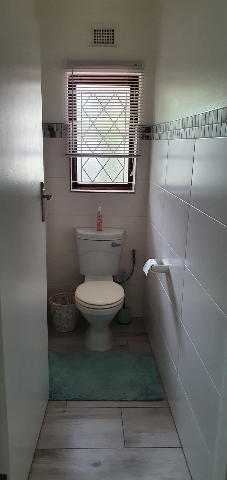 6 Bedroom Property for Sale in Scottburgh South KwaZulu-Natal