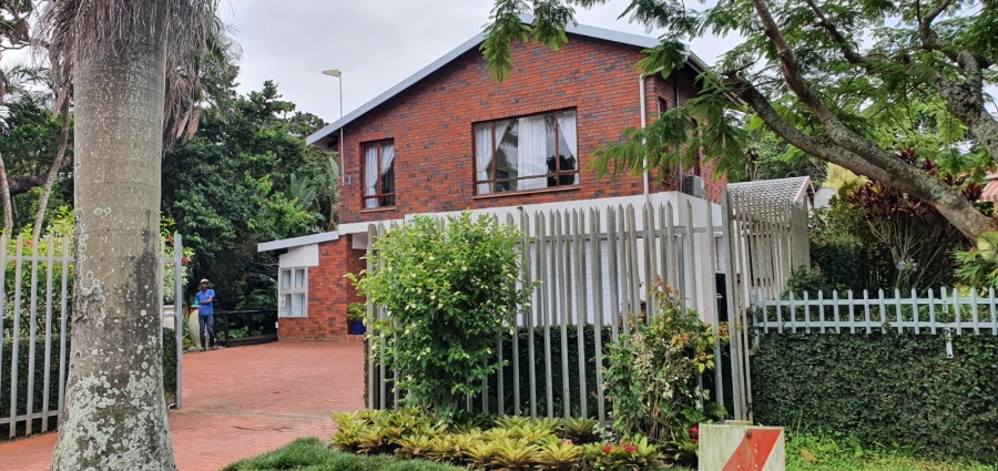 6 Bedroom Property for Sale in Scottburgh South KwaZulu-Natal