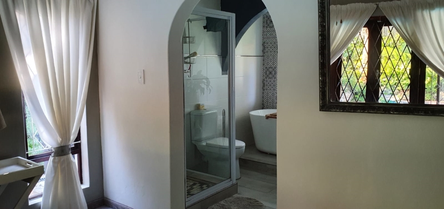 6 Bedroom Property for Sale in Scottburgh South KwaZulu-Natal