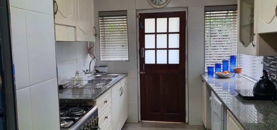 6 Bedroom Property for Sale in Scottburgh South KwaZulu-Natal