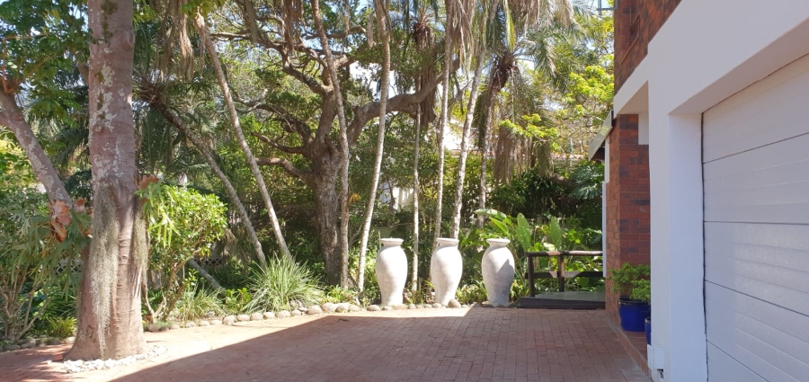 6 Bedroom Property for Sale in Scottburgh South KwaZulu-Natal