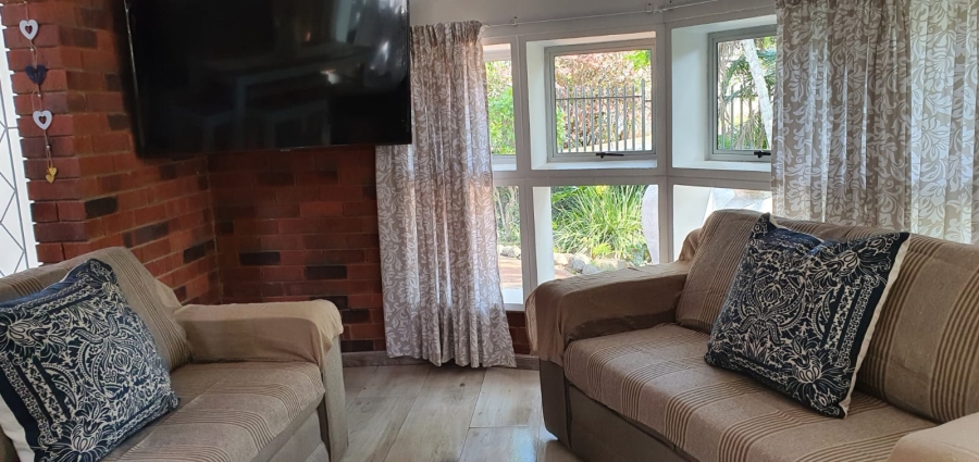 6 Bedroom Property for Sale in Scottburgh South KwaZulu-Natal