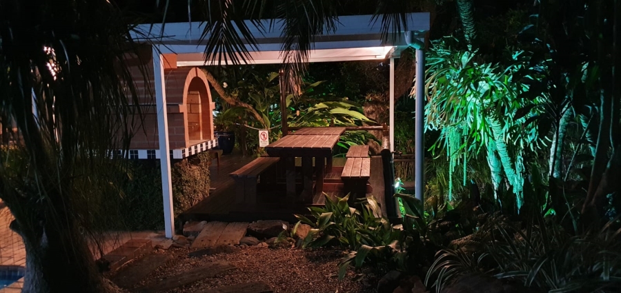 6 Bedroom Property for Sale in Scottburgh South KwaZulu-Natal