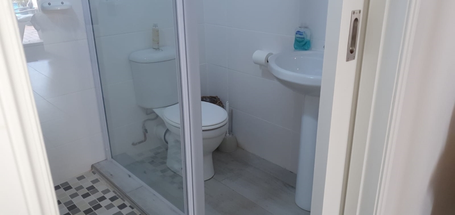 6 Bedroom Property for Sale in Scottburgh South KwaZulu-Natal