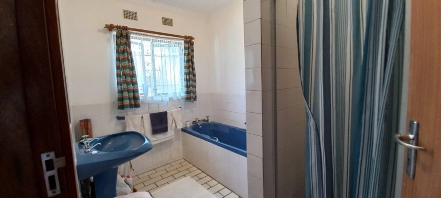 4 Bedroom Property for Sale in Woodgrange KwaZulu-Natal