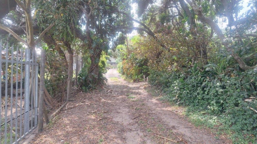 4 Bedroom Property for Sale in Sea Park KwaZulu-Natal