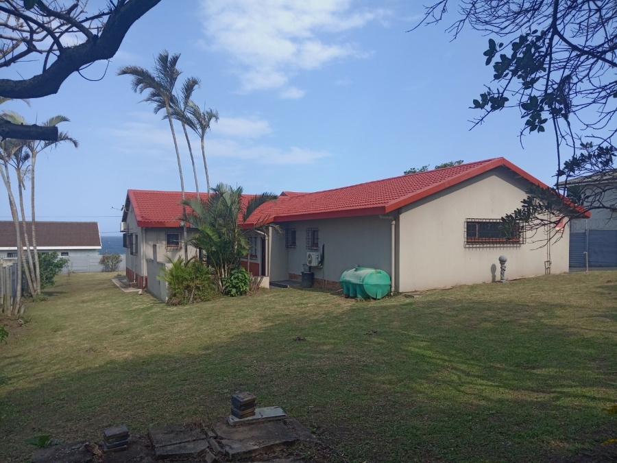 4 Bedroom Property for Sale in Uvongo Beach KwaZulu-Natal