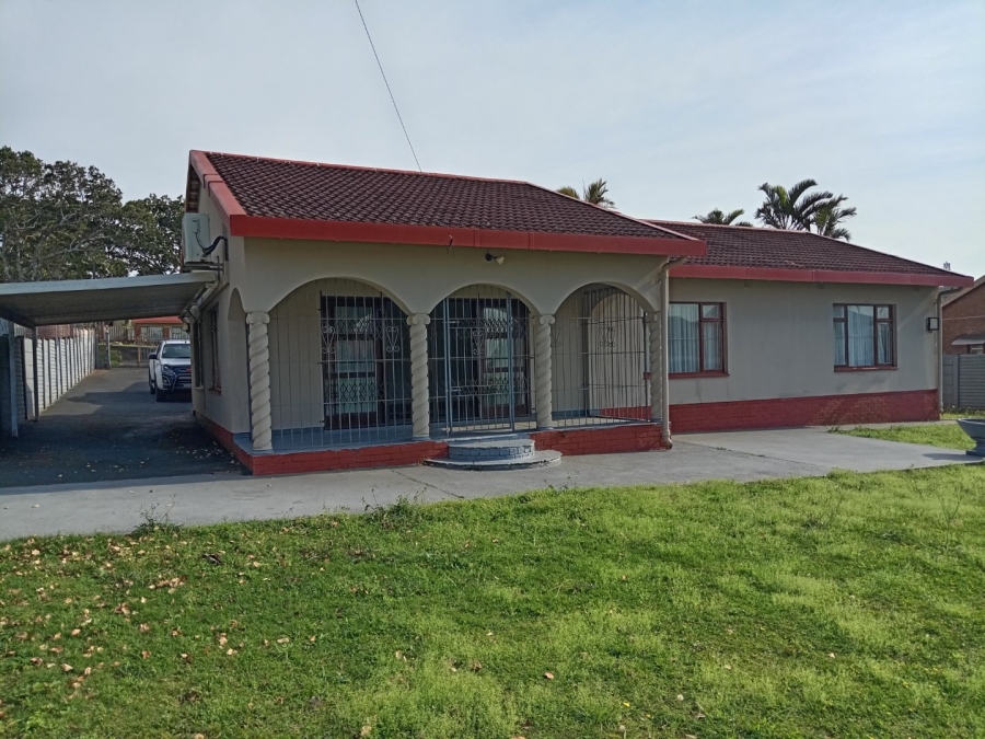 4 Bedroom Property for Sale in Uvongo Beach KwaZulu-Natal