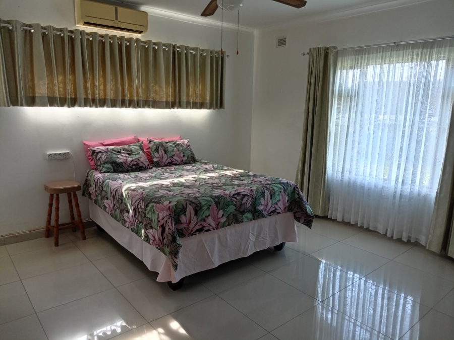4 Bedroom Property for Sale in Uvongo Beach KwaZulu-Natal