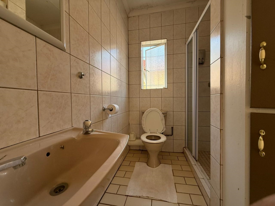 3 Bedroom Property for Sale in Lennoxton KwaZulu-Natal
