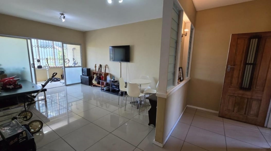 1 Bedroom Property for Sale in Bulwer KwaZulu-Natal