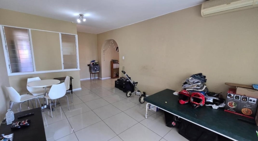 1 Bedroom Property for Sale in Bulwer KwaZulu-Natal