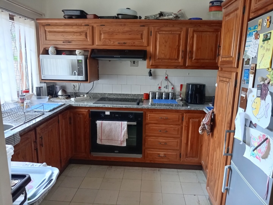 5 Bedroom Property for Sale in Shelly Beach KwaZulu-Natal