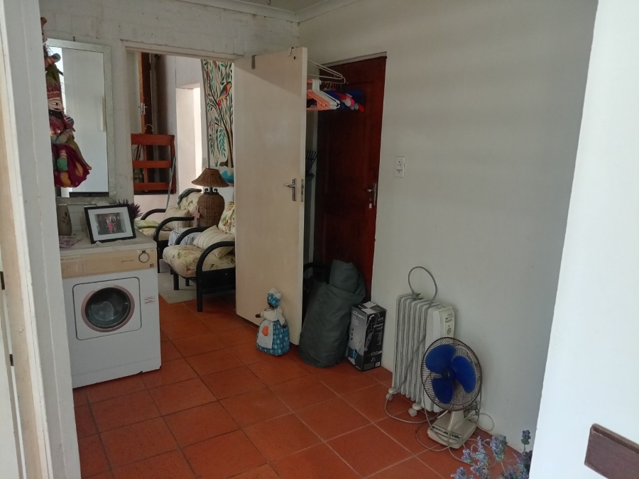 5 Bedroom Property for Sale in Shelly Beach KwaZulu-Natal