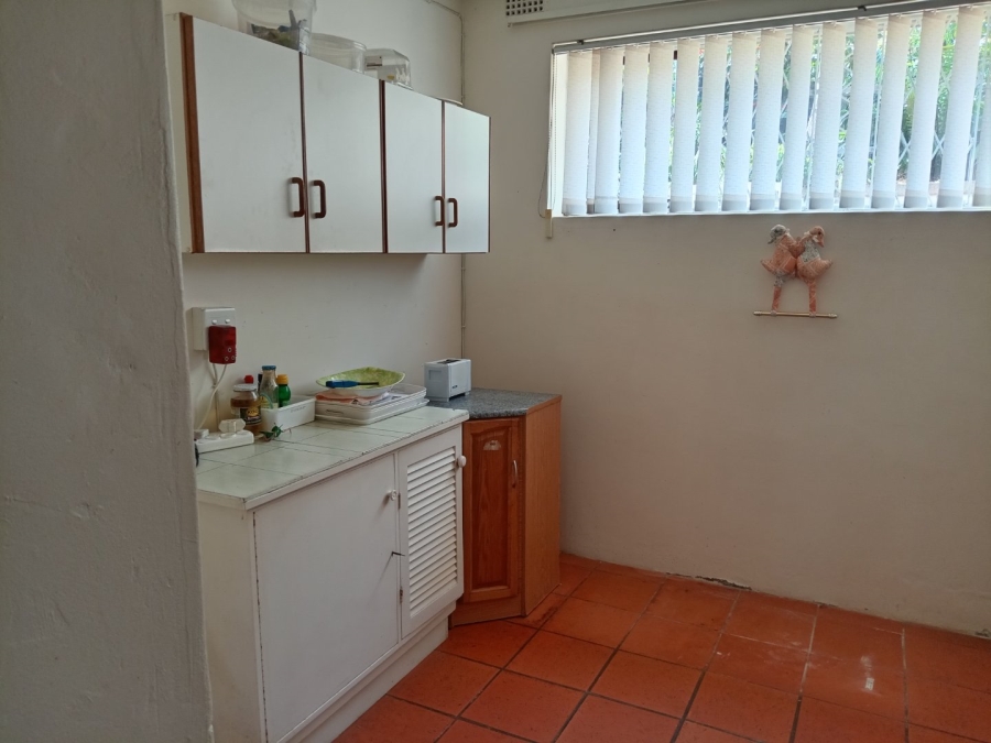 5 Bedroom Property for Sale in Shelly Beach KwaZulu-Natal