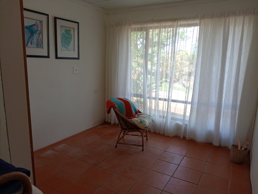5 Bedroom Property for Sale in Shelly Beach KwaZulu-Natal