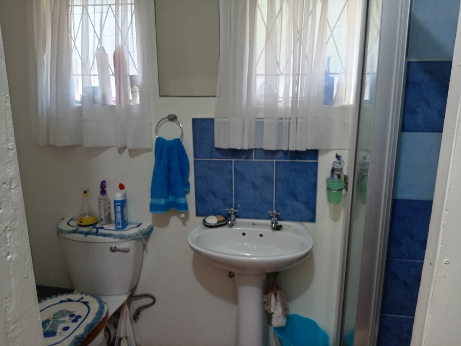 5 Bedroom Property for Sale in Shelly Beach KwaZulu-Natal