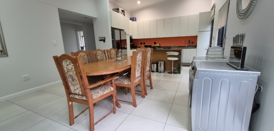 4 Bedroom Property for Sale in Palm Lakes Estate KwaZulu-Natal