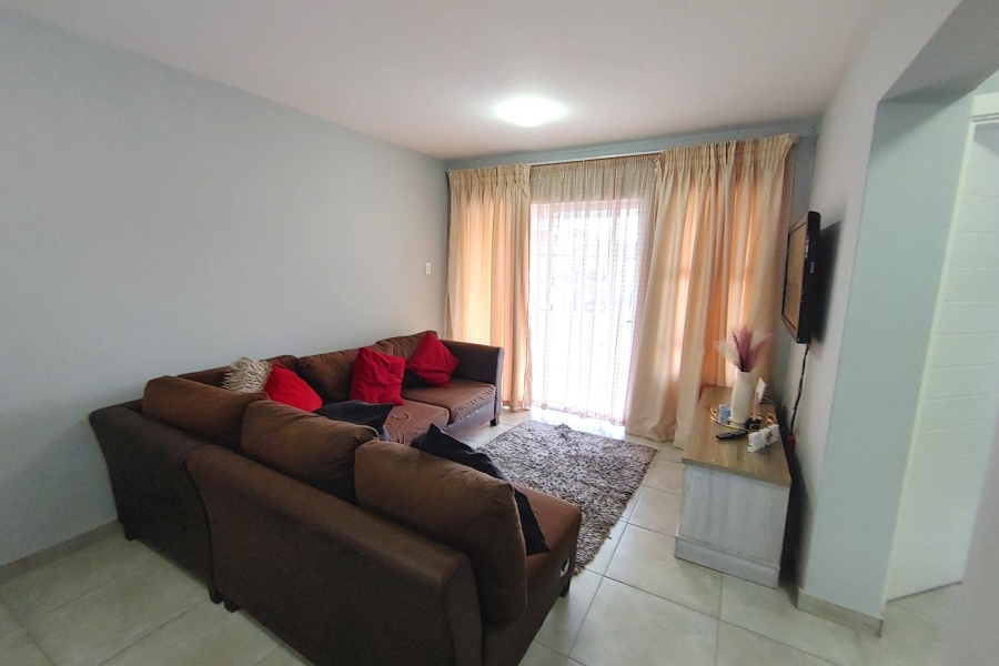 To Let 2 Bedroom Property for Rent in Chasedene KwaZulu-Natal