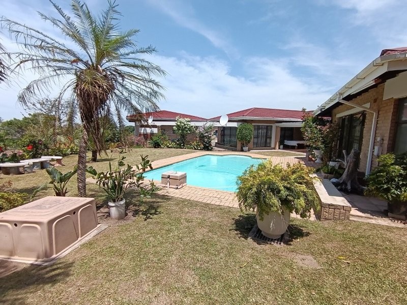 4 Bedroom Property for Sale in Umzinto KwaZulu-Natal