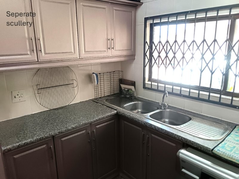 4 Bedroom Property for Sale in Umzinto KwaZulu-Natal