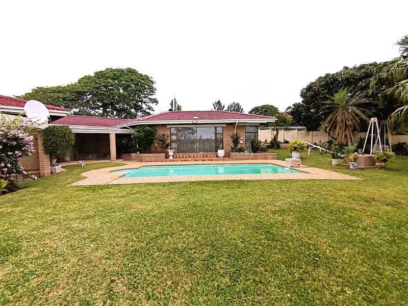 4 Bedroom Property for Sale in Umzinto KwaZulu-Natal