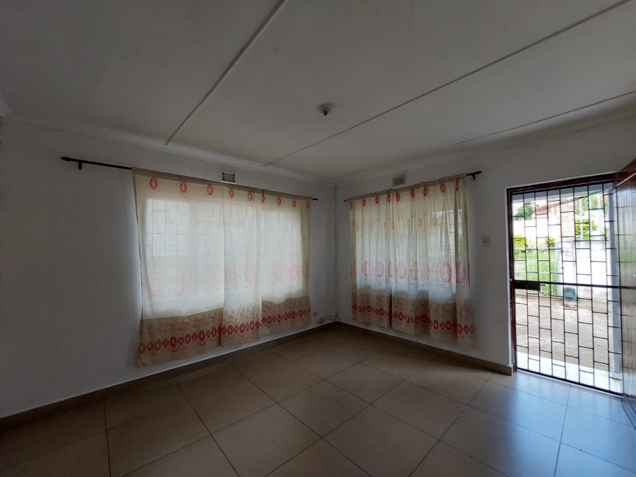 3 Bedroom Property for Sale in Dawnside KwaZulu-Natal