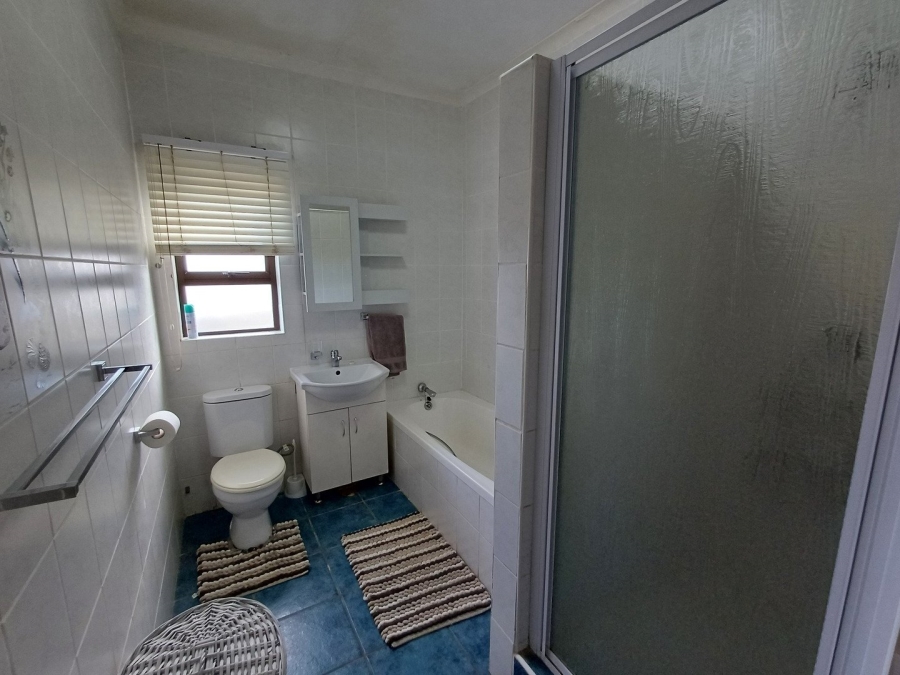 2 Bedroom Property for Sale in Lawrence Rocks KwaZulu-Natal