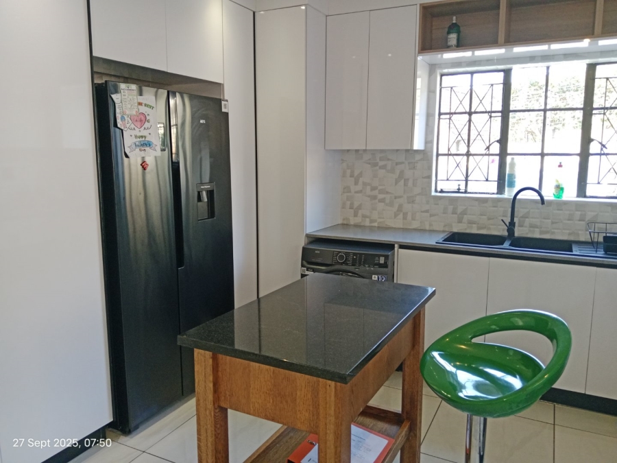 3 Bedroom Property for Sale in Lincoln Meade KwaZulu-Natal