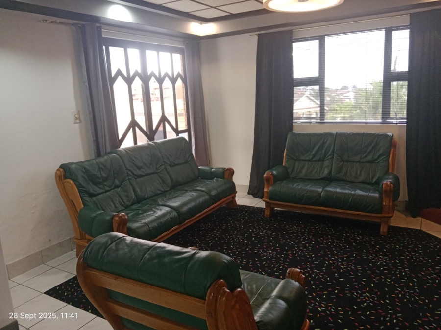 4 Bedroom Property for Sale in Raisethorpe KwaZulu-Natal