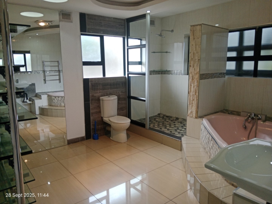 4 Bedroom Property for Sale in Raisethorpe KwaZulu-Natal