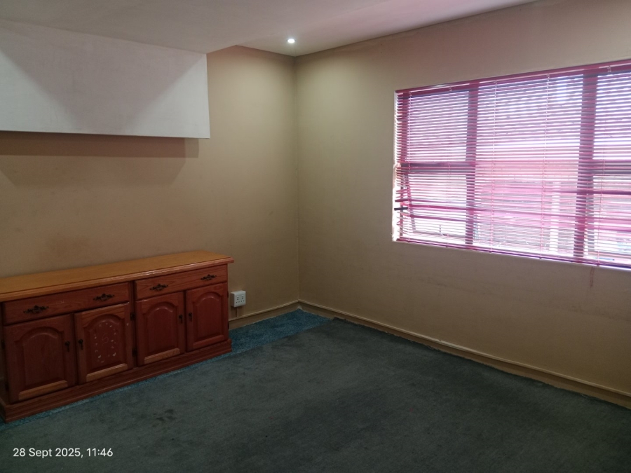 4 Bedroom Property for Sale in Raisethorpe KwaZulu-Natal