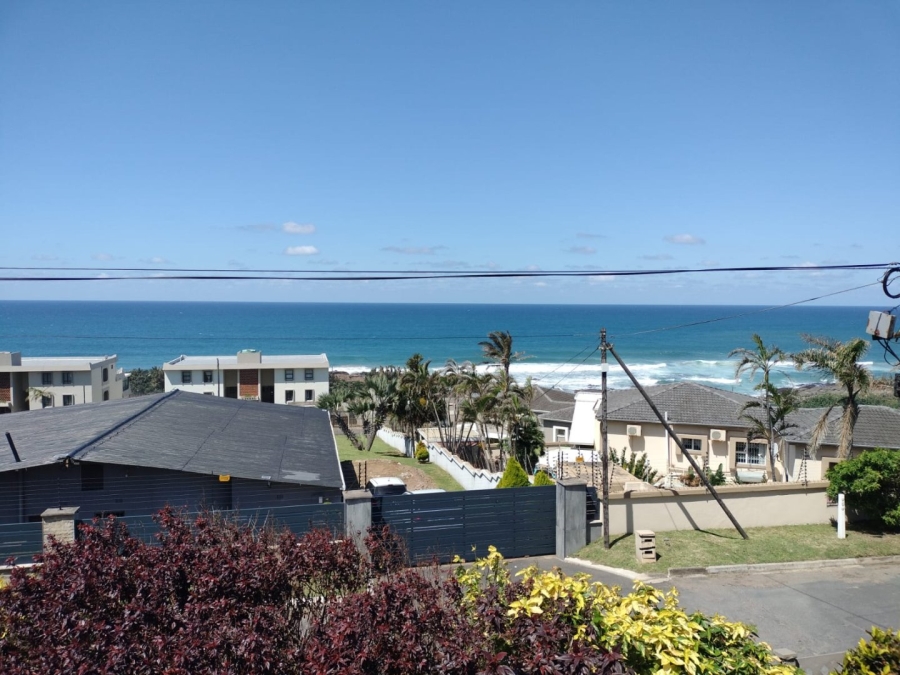 5 Bedroom Property for Sale in Manaba Beach KwaZulu-Natal
